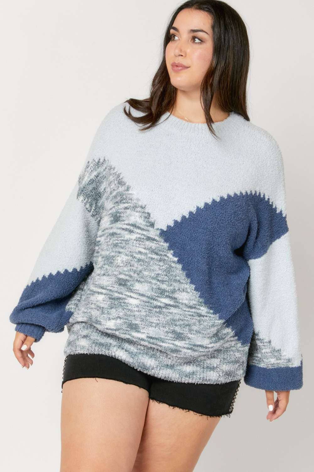 PLUS SIZE ROUND NECK SWEATER