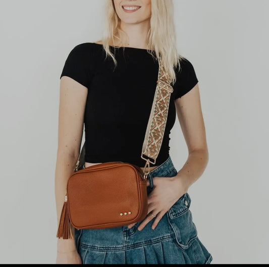 FAUX LEATHER CROSSBODY BAG