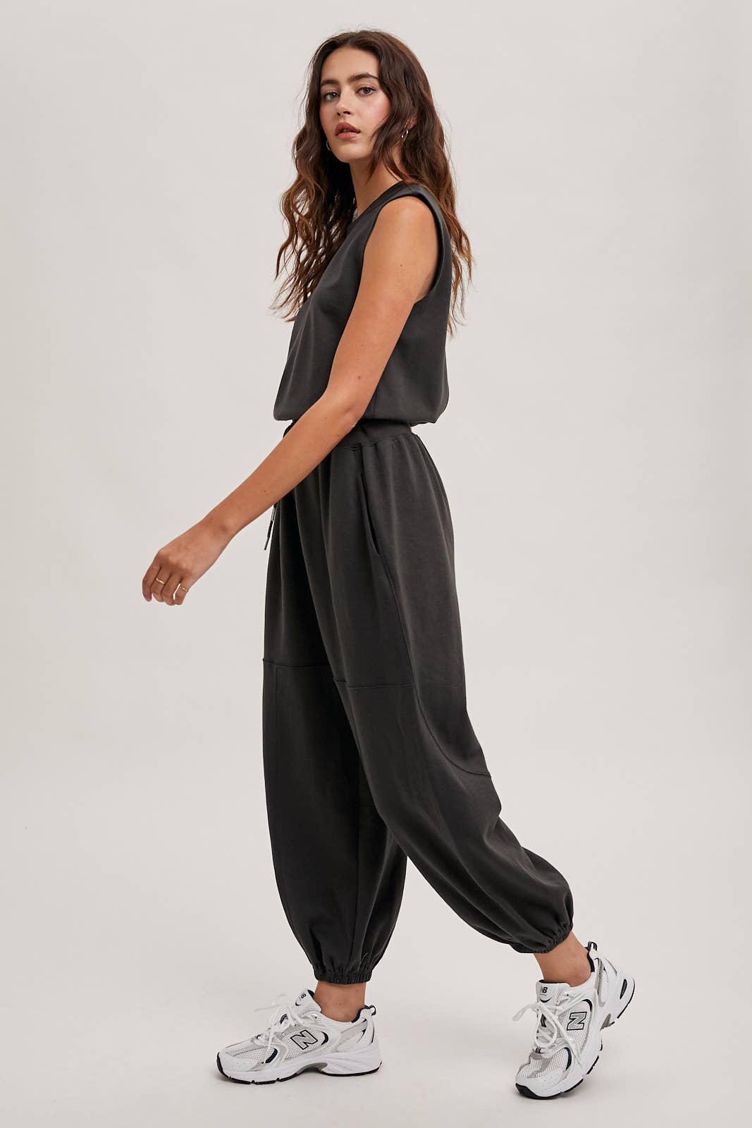 DRAWSTRING WAIST SLEEVELESS KNIT ACIVE JUMPSUIT
