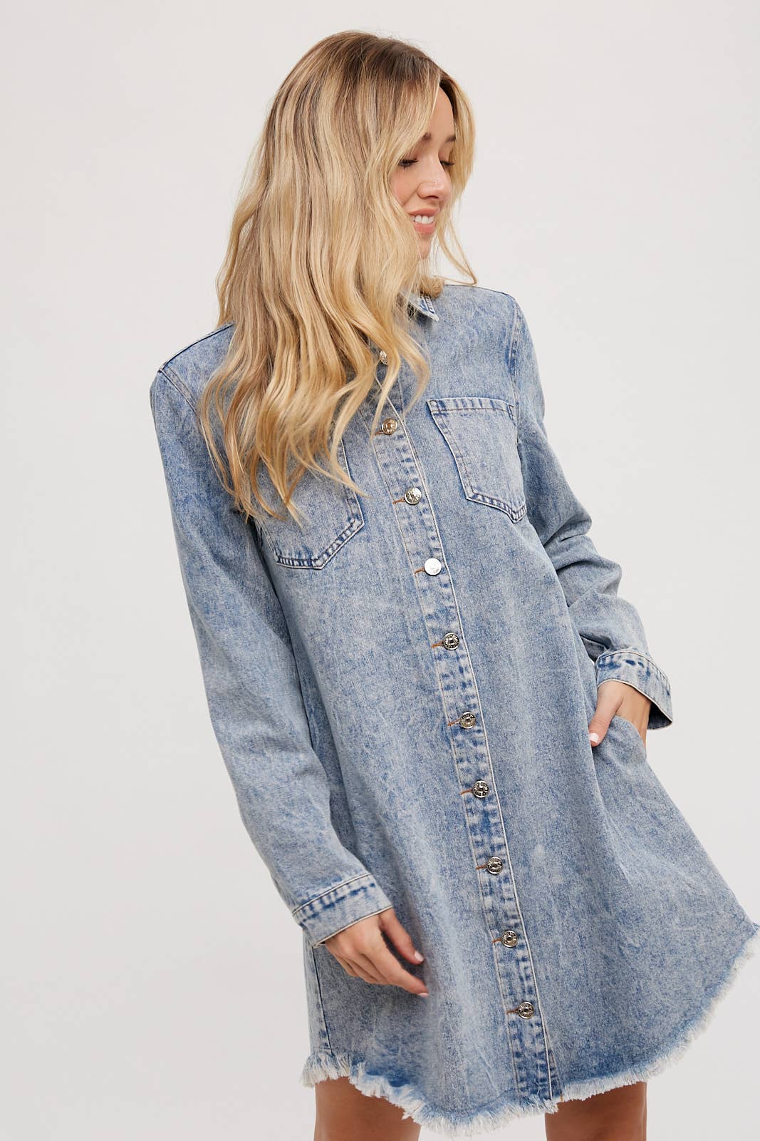 DENIM DISTRESSED LONGSLEEVE SHIRT DRESS