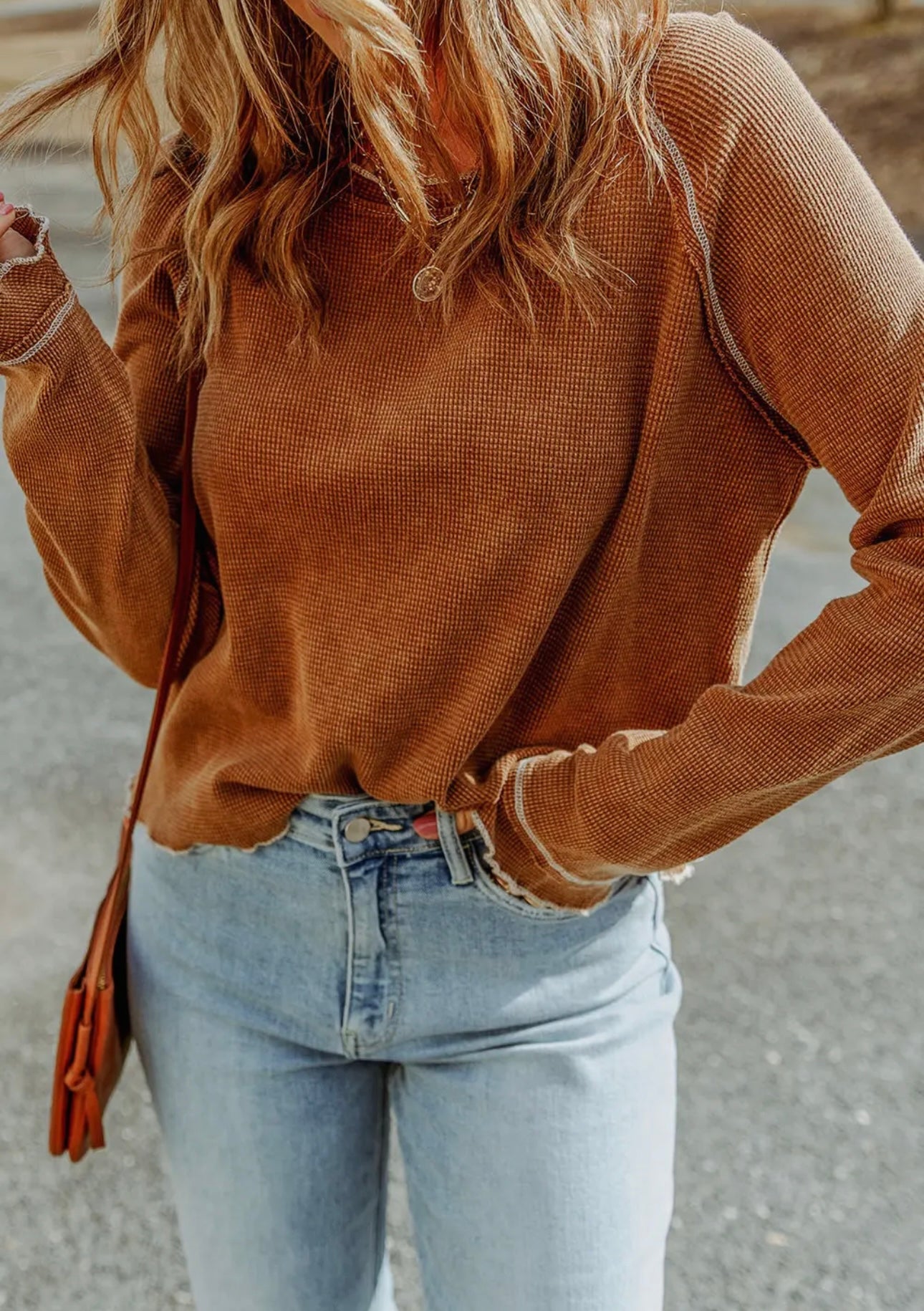 TEXTURED LONG SLEEVE TOP