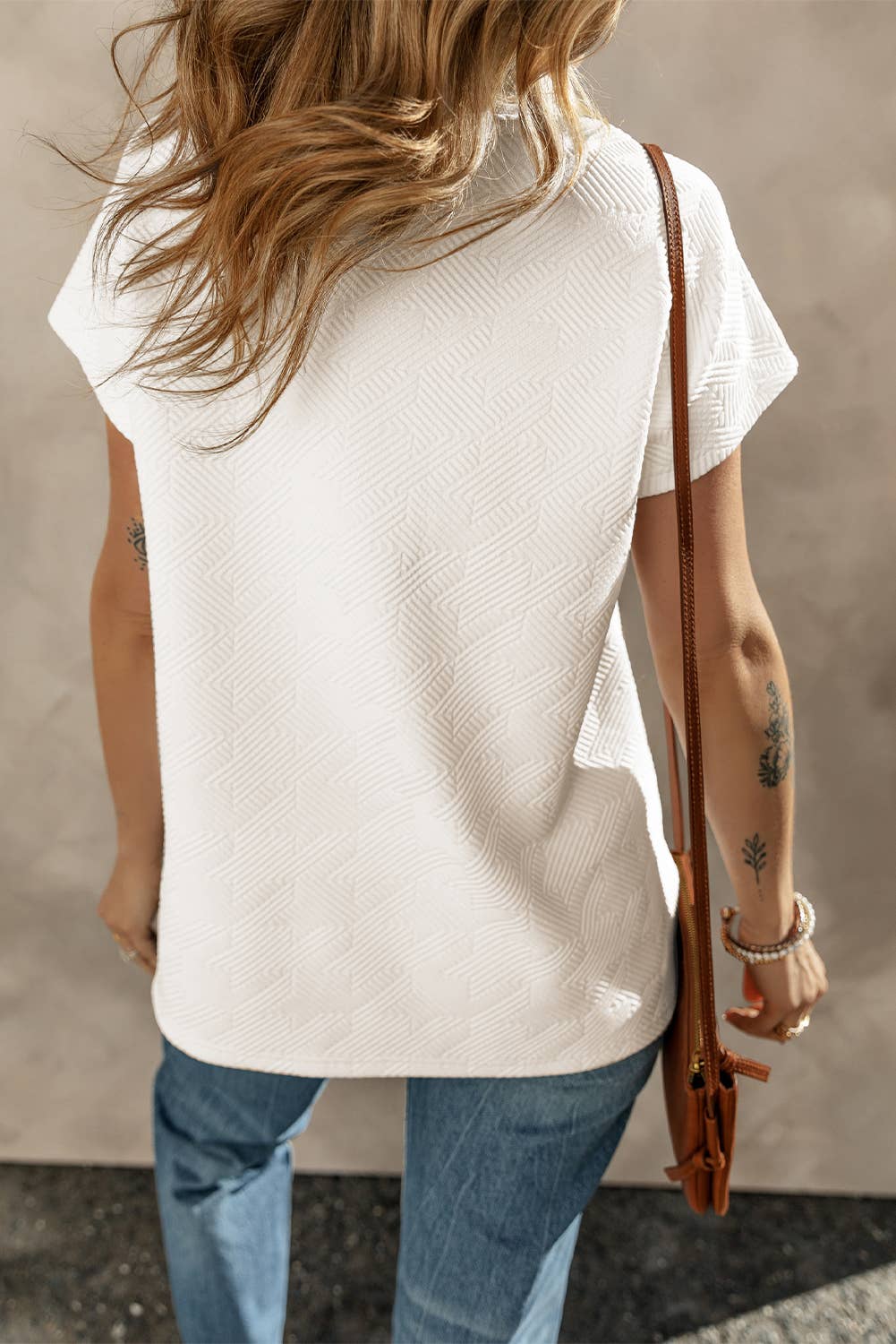 Textured V Neck Collared Short Sleeve Top