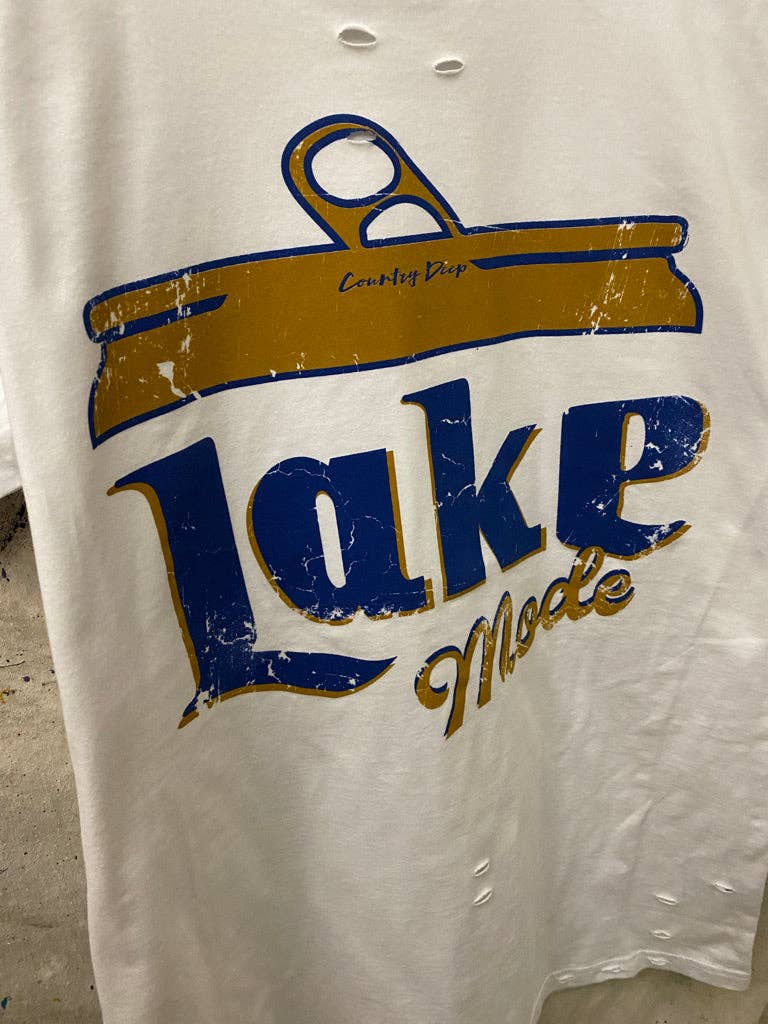 Lake Mode distressed  vintage T shirt