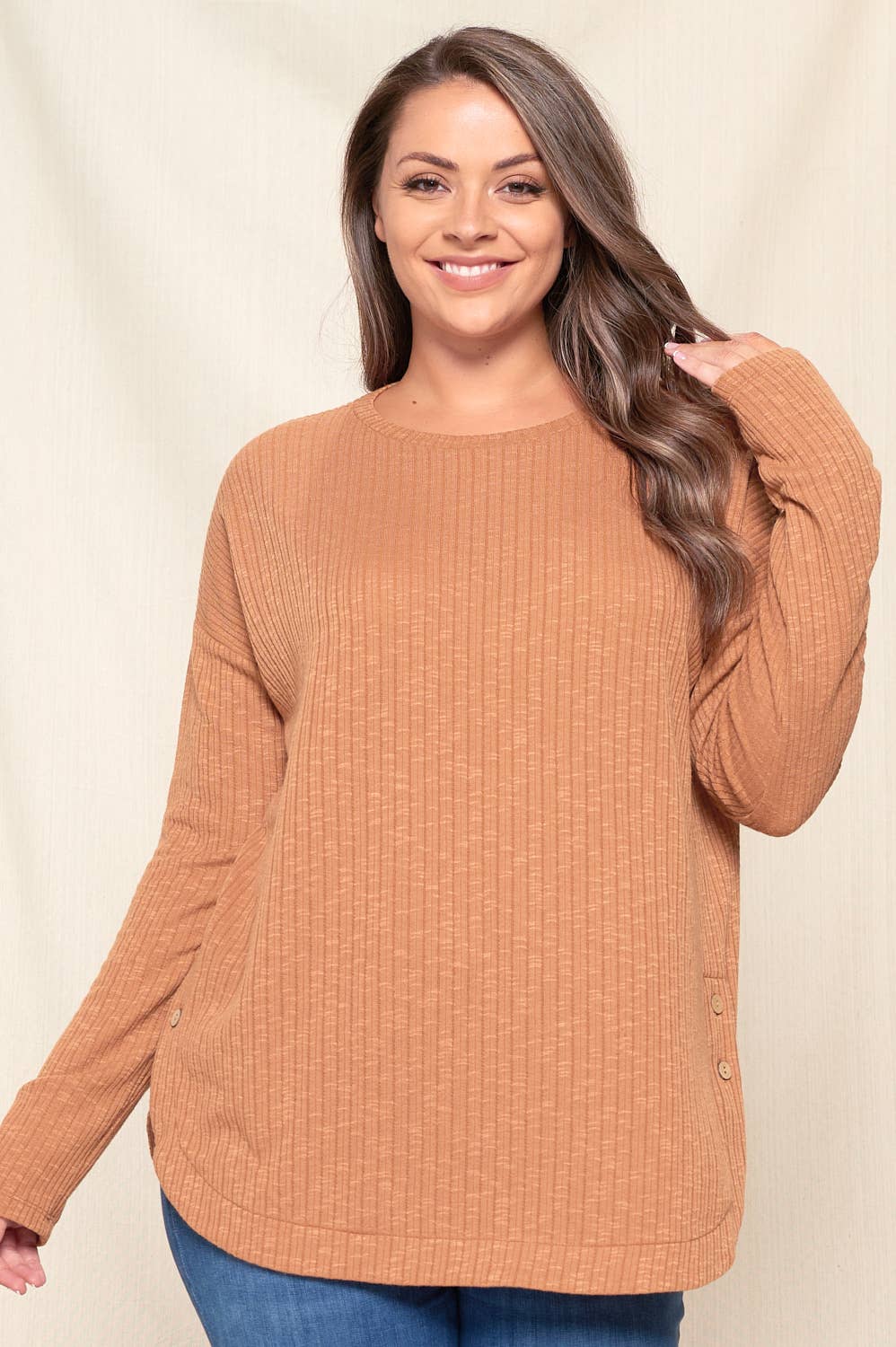 ROUND HEM WIDE KNIT TOP