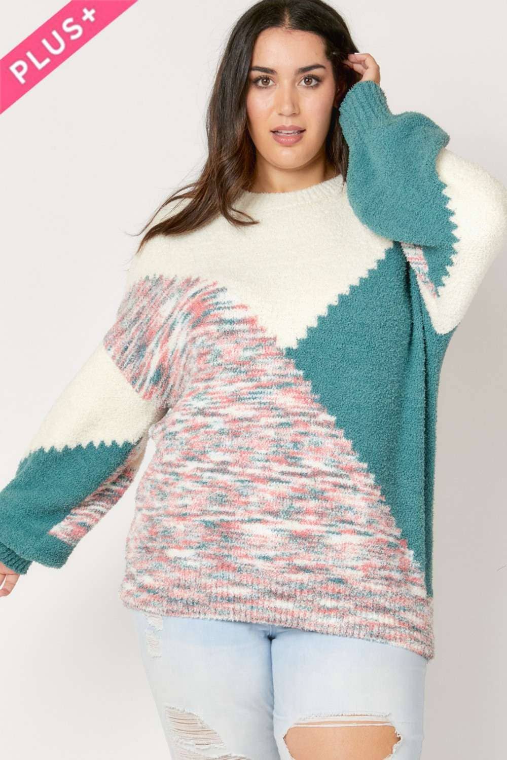 PLUS SIZE ROUND NECK SWEATER