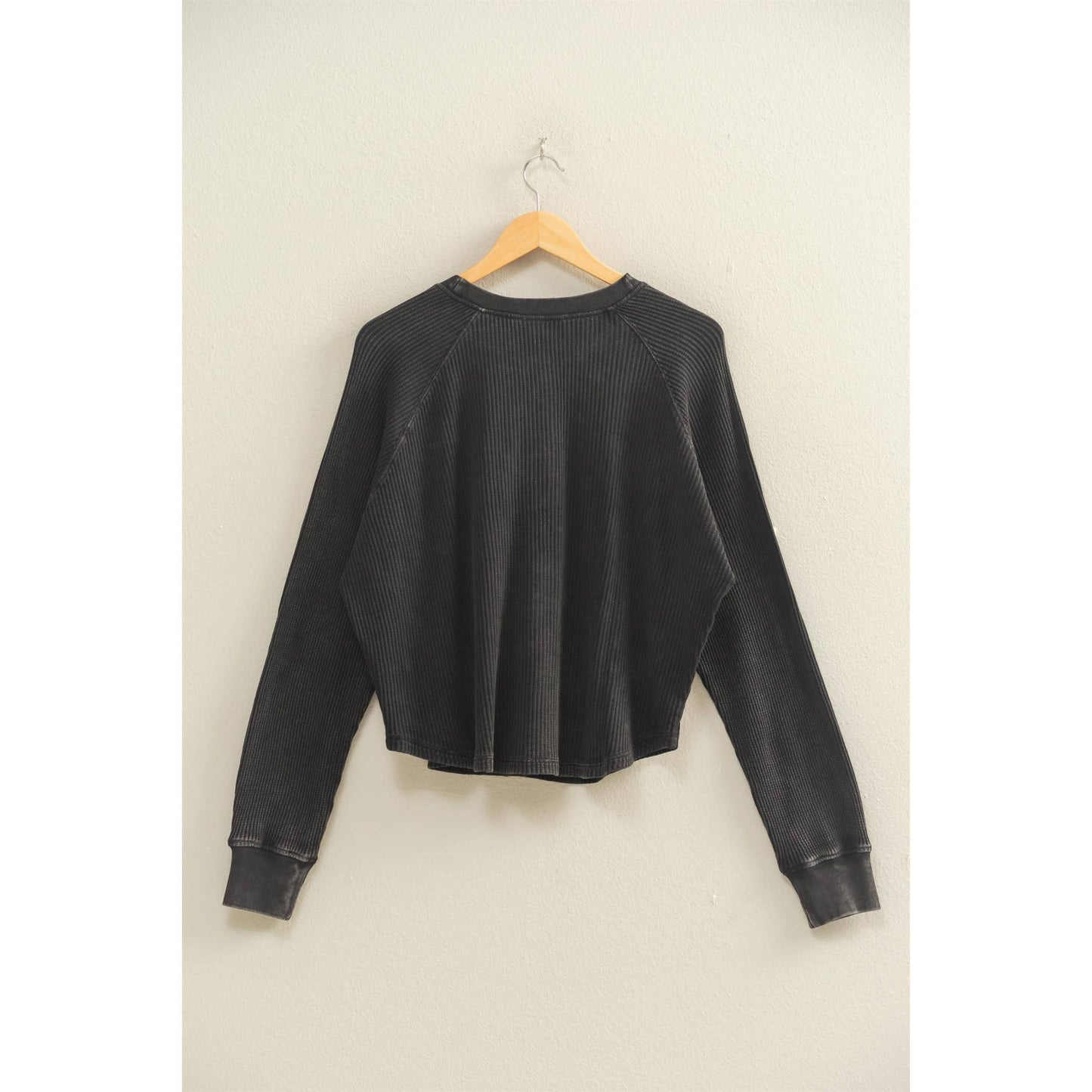 Mineral Washed Henley Waffle Raglan Sleeve Top