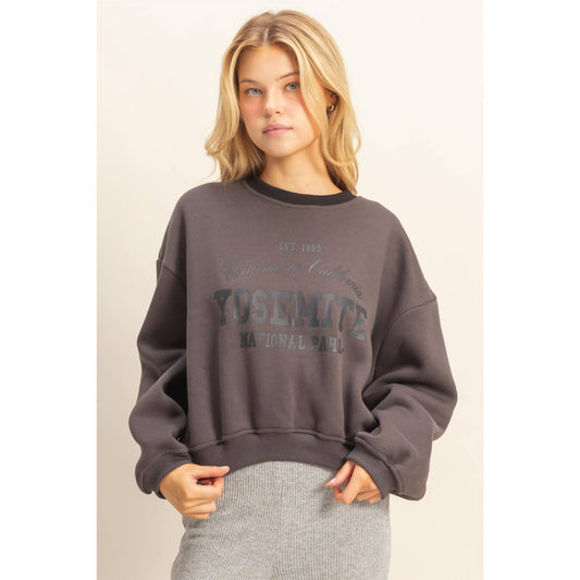 Vintage-Inspired Yosemite Crewneck Top