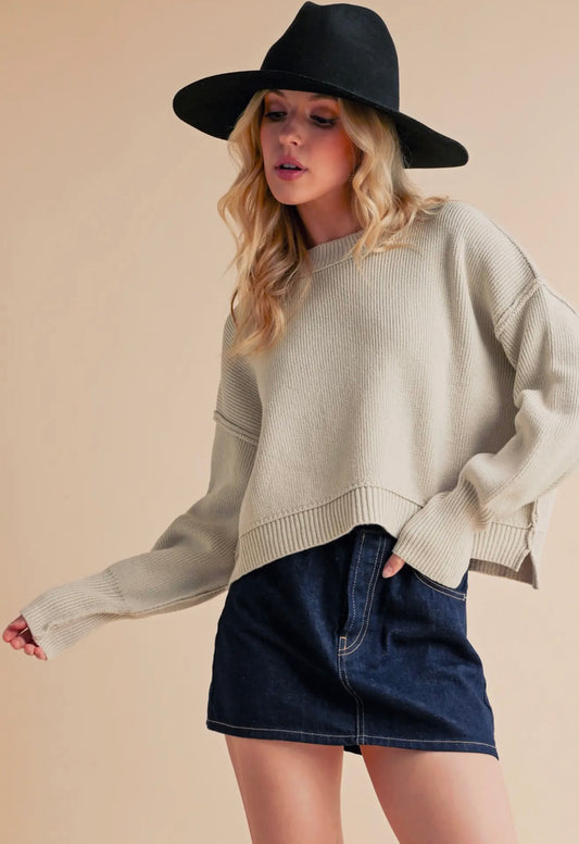 AEMI CROPPED SWEATER