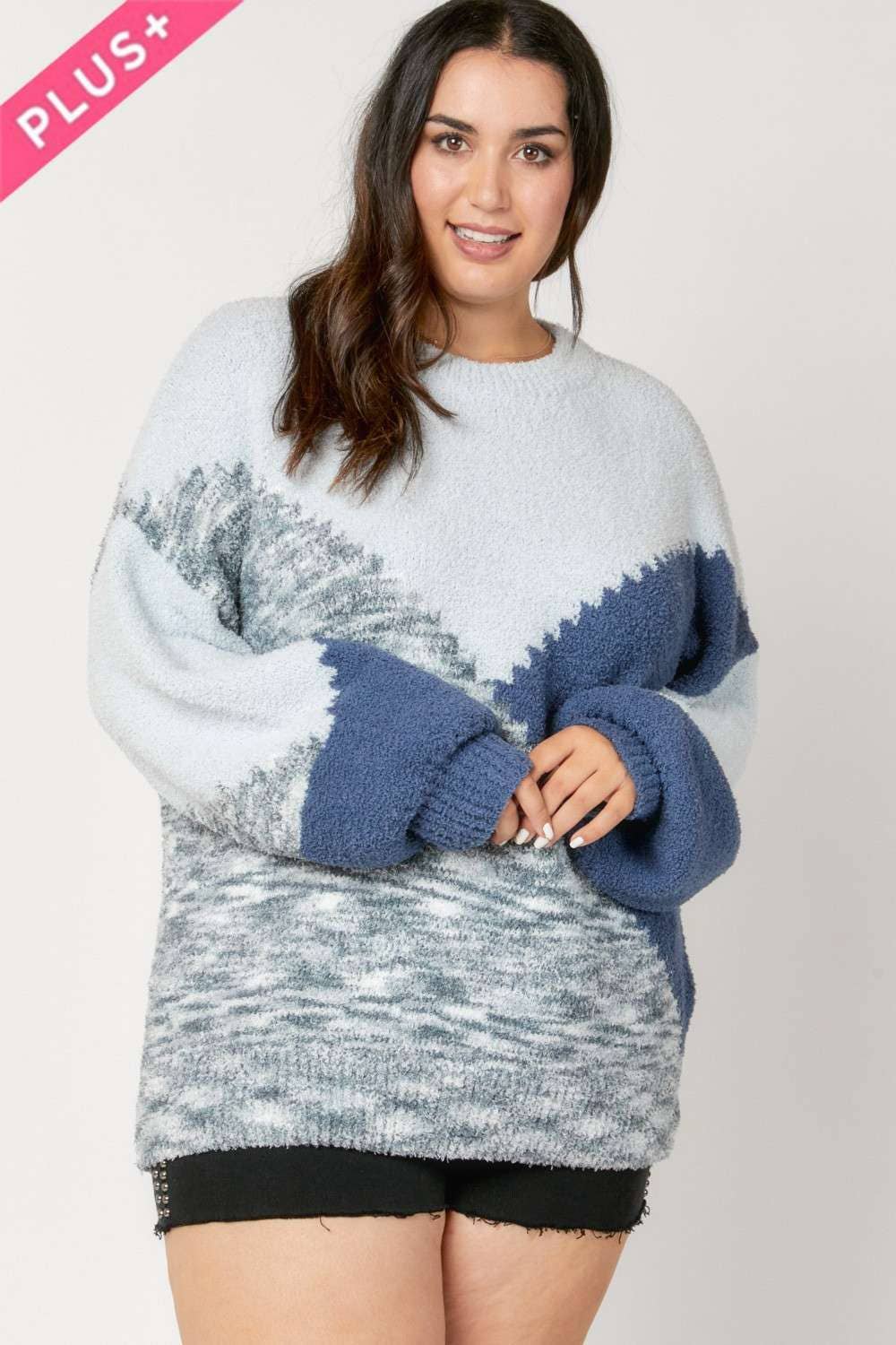 PLUS SIZE ROUND NECK SWEATER