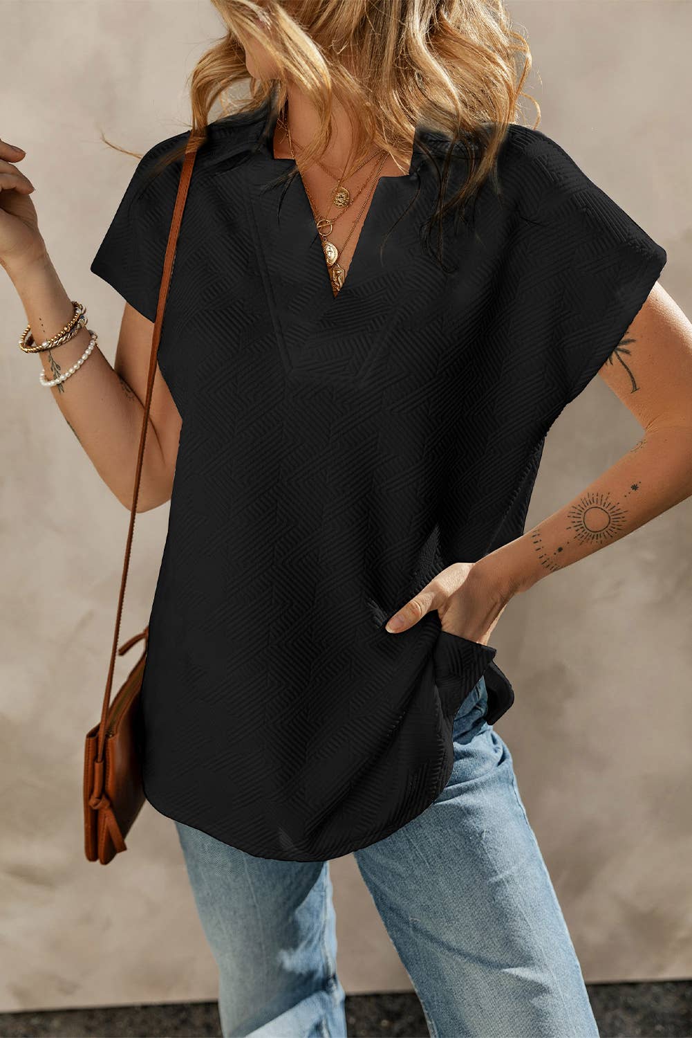 Textured V Neck Collared Short Sleeve Top